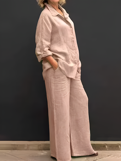 Lara™ – Linnen set met blouse en broek