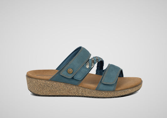 Carrie – Frisse Elegantie in stijlvol blauw