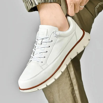 VERONI™ | SNEAKERS MET ZACHTE DEMPING EN ANTISLIPZOOL